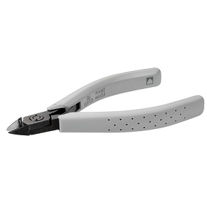 Slim nose cutting pliers