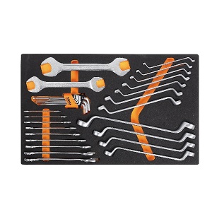 M30 Assortment of tools in soft thermoformed tray