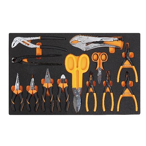 M130 Assortment of tools in a soft thermoformed tray