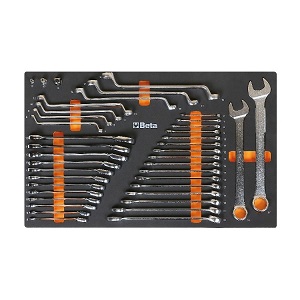 M25 Soft thermoformed tray with tool assortment