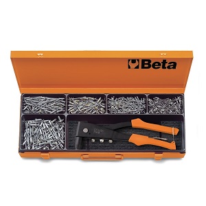 1741B/C5 Riveting pliers item Beta 1741B supplied with assortment of 700 aluminium rivets, in metal case